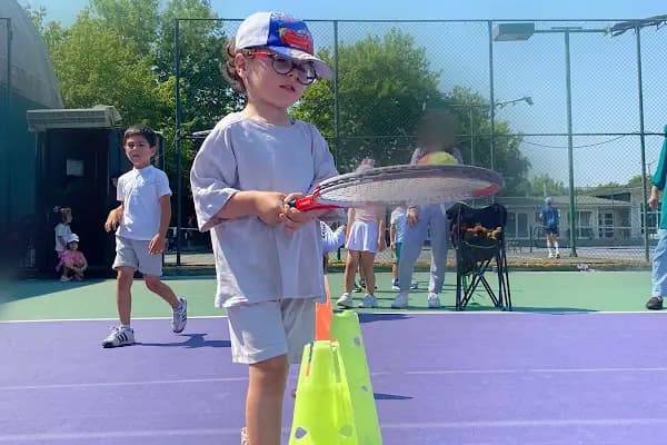 İzmit Tenis Kulübü - Spor Kulübü - Kocaeli İzmit
