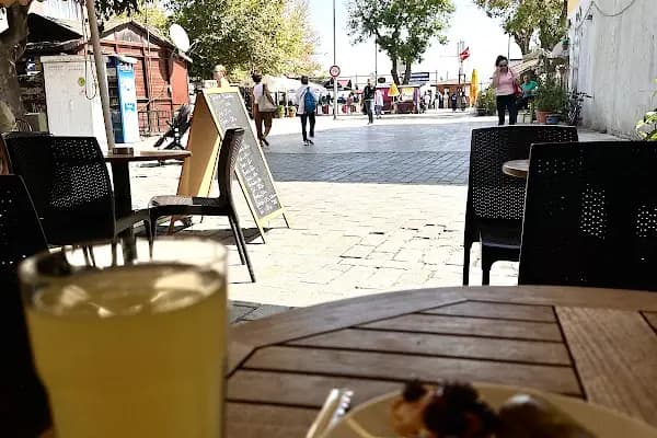 Masaldondurma Cafe Restoran - Restoran - İstanbul Bahçelievler
