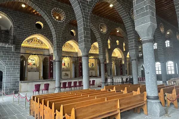 Ermeni Katolik Kilisesi - Ermeni Kilisesi - Diyarbakır Bismil
