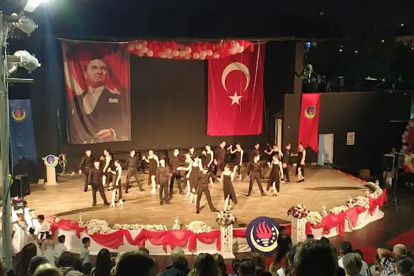 Aliağa Ulaş Bayam Açık Hava Tiyatrosu - Tiyatro - İzmir Konak