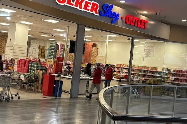 Starcity Outlet - Alışveriş merkezi - İstanbul Bağcılar
