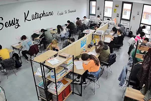 Sessiz kütüphane - Kütüphane - Konya Selçuklu