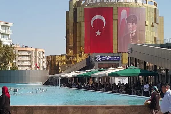 Havuz Park - Yüzme havuzu - Aydın Bozdoğan