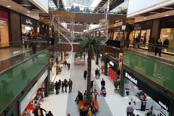 Novaland Outlet Alışveriş Merkezi - Alışveriş merkezi - Konya Ilgın