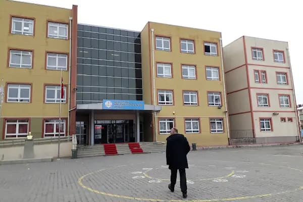 Karapürçek Şehit Ferhat Muratoğlu Ilkokulu - Okul - Ankara Beypazarı