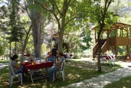 Dostlar Restoran
