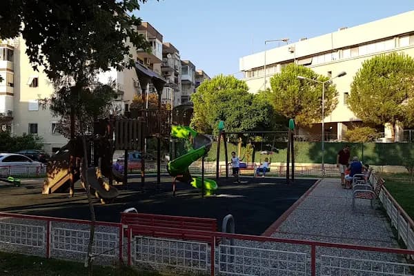 Çocuk Parkı - Park - İzmir Menemen