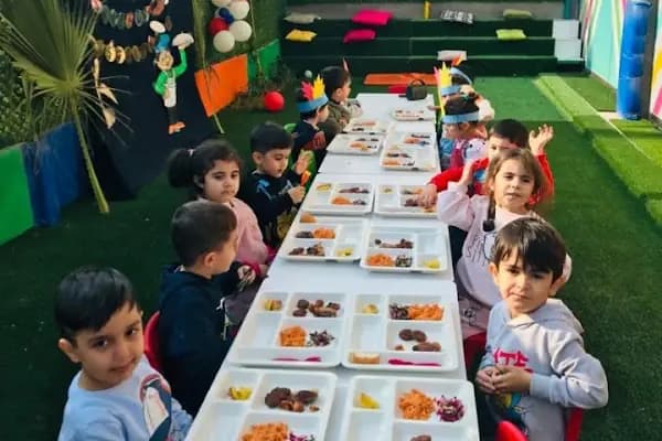 YEB Şanlıurfa Çocuk Dünyası &amp; Karaköprü Kreş ve Gündüz Bakım Evi - Okul - Şanlıurfa Karaköprü