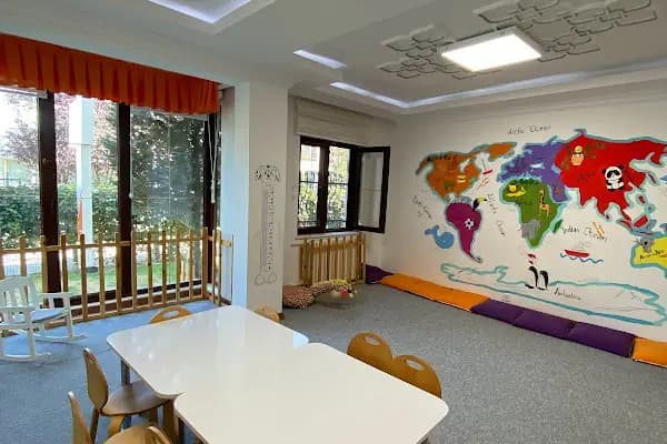 Oran Montessori International Preschool Kreş ve Gündüz Bakımevi - Oran/Çankaya Şubesi - Bakım Evi - Ankara Çankaya
