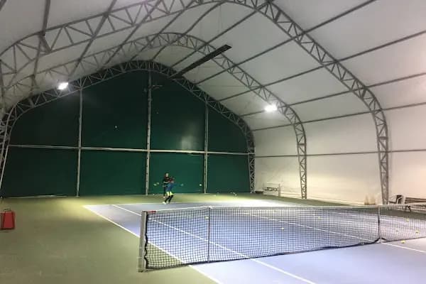 ATSK - ATAŞEHİR TENİS SPOR KULÜBÜ - Spor salonu - İstanbul Bağcılar