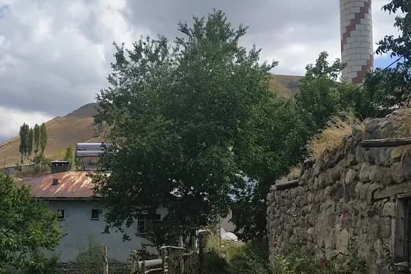 Akçakale Köyü Cami - Dini Kurum - Sivas Kangal