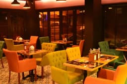 The Cafe' S