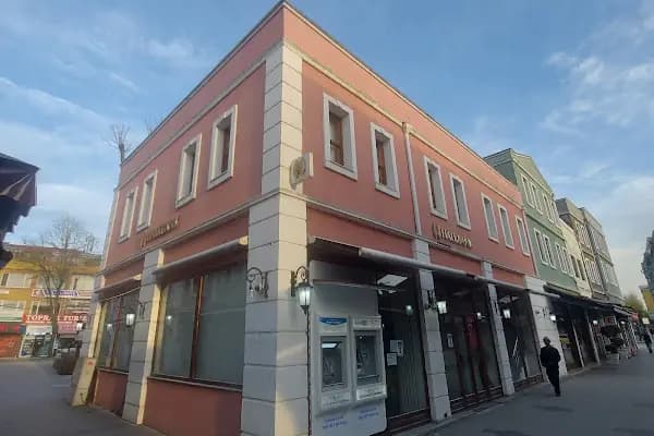 Halkbank Uzunçarşı Şubesi - Banka - Sakarya Adapazarı
