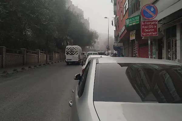 Üçyüzlü Ptt - Postane - İstanbul Avcılar