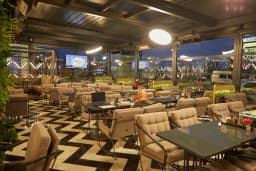 Grande Cafe &amp; Food