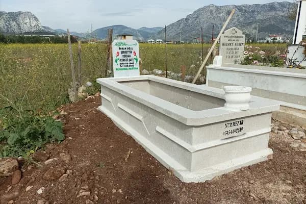 Piyadin yörükler mezarlığı - Mezarlık - Antalya Döşemealtı