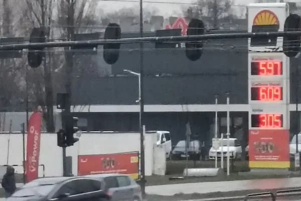 Petrol Ofisi - Benzin İstasyonu - Sakarya Erenler