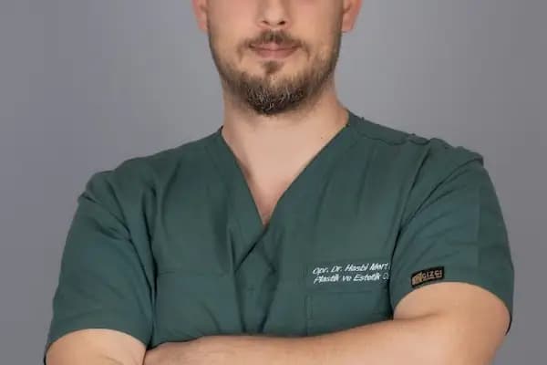Op.Dr. Mert Meral Antalya Estetik Plastik Cerrahi Kliniği - Estetik Cerrah - Antalya Döşemealtı