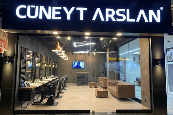 CÜNEYT ARSLAN ERKEK BAKIM MERKEZİ - Kuaför - Sakarya Adapazarı
