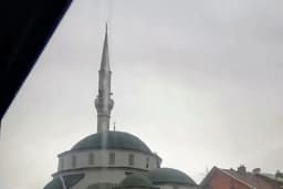 Şafak Cami