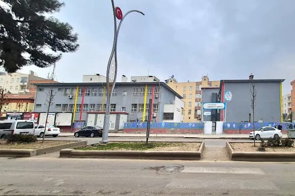 Cumhuriyet İlkokulu - Okul - Diyarbakır Bismil