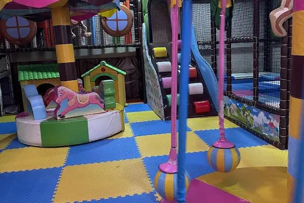 Playland - İlgi Çekici Yer - Mersin Erdemli