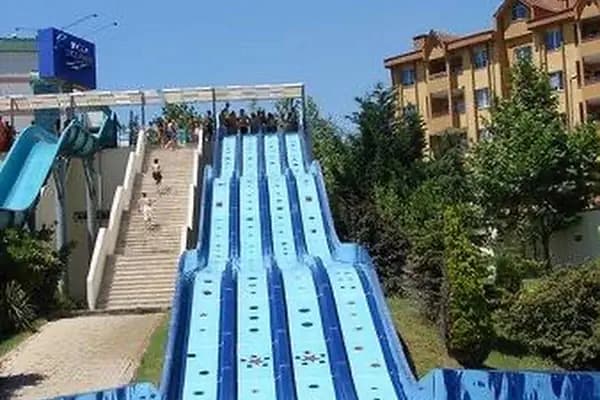 Aqua Club Dolphin - Su parkı - İstanbul Fatih