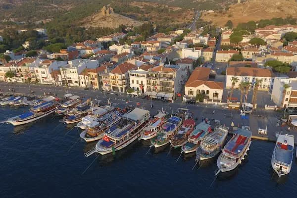 FT Lotus Thermal Hotel & SPA Trademark Collection by Wyndham - Otel - İzmir Foça