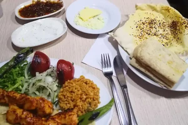 Orhan Usta Kebap Diyarı - Restoran - Sakarya Erenler