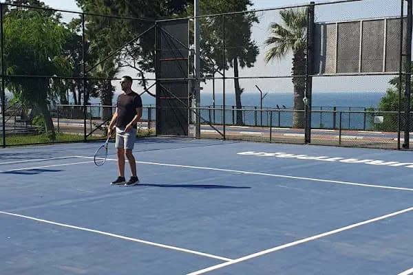 Astur Spor Tesisleri - İlgi Çekici Yer - Antalya Muratpaşa