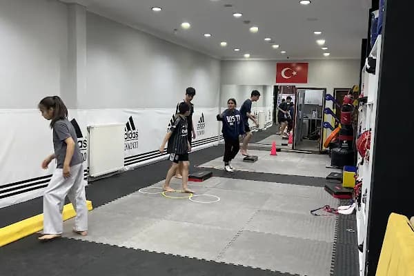 Fenomen Spor Kulübü Güneşevler - Spor Kulübü - Ankara Altındağ