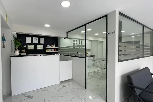 Çağla Veteriner Kliniği - Veteriner - İzmir Karabağlar