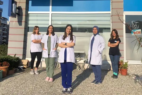 Özel Bahçedent Ağız ve Diş Sağlığı Polikliniği - Diş Hekimi - İzmir Gaziemir