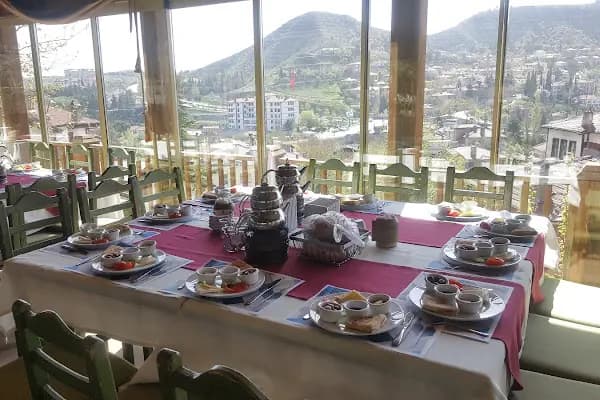 Halk Evi Kahvaltı Çay Bahçesi - Çay bahçesi - Ankara Yenimahalle