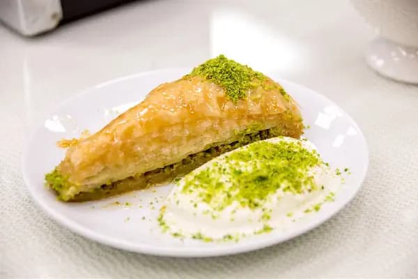 İslamoğlu Baklavaları - Tatlı Dükkanı - Sakarya Adapazarı