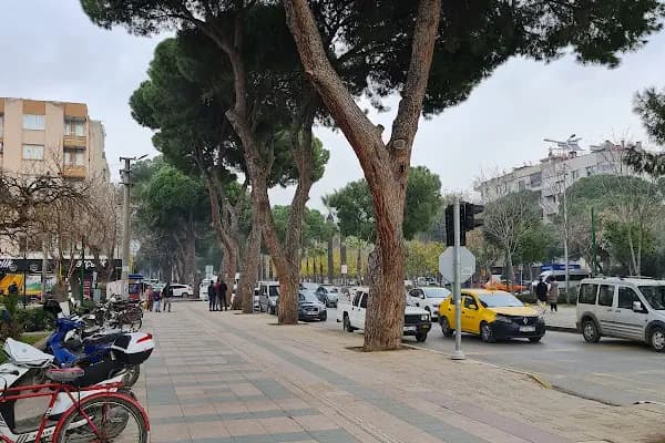 Türk Kızılayı Ödemiş Kan Bağışı Merkezi - Kan Bankası - İzmir Balçova