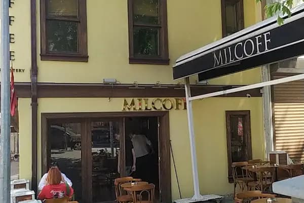 Mahalle Food &amp; Cafe - Kafe - Balıkesir Karesi