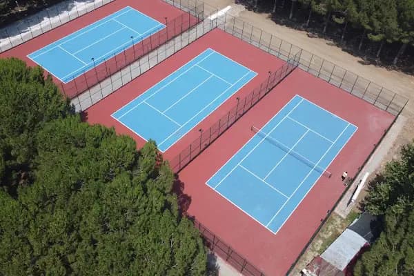 Orhangazi Belediyesi Tenis Kortları - Atletizm Alanı - Bursa Orhangazi