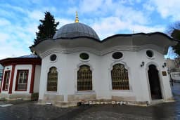 Sümbül Efendi Türbesi