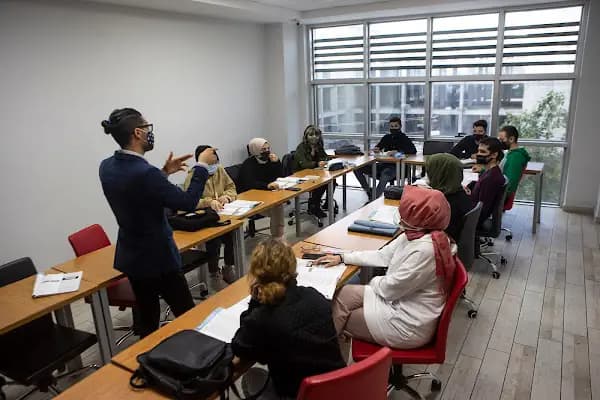 Just English Dil Okulları - İngilizce Kursu Sakarya-Adapazarı - Dil Okulu - Sakarya Arifiye