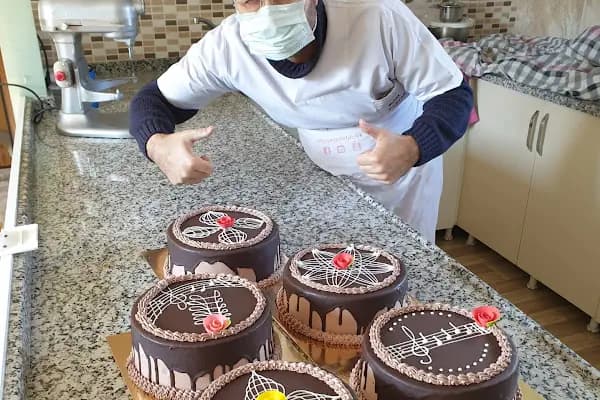 BOLLUCA İREM PASTA EVİ - Tatlı Dükkanı - İstanbul Arnavutköy