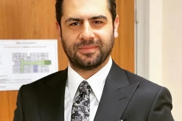 DR. RAŞİT ÖZCAFER - Ortopedi Cerrahı - İstanbul Bahçelievler