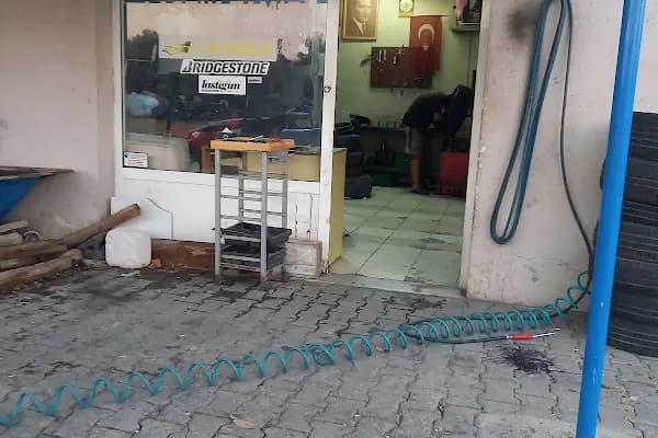 Çeşme Oktay Oto Lastik Tamircisi | Alaçatı Lastikçi - Oto Lastik Dükkanı - İzmir Çeşme