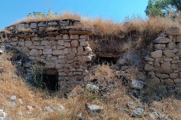Surp Toros Ermeni Kilisesi - Tarihi Yer - Sivas Hafik