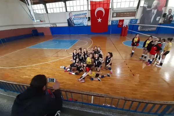 İzmir Balçova Spor Salonu - Spor salonu - İzmir Balçova