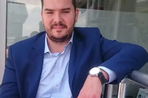 Op. Dr. İsmail Aksu, Plastik Rekonstrüktif Ve Estetik Cerrahi - Estetik Cerrah - Bursa Nilüfer