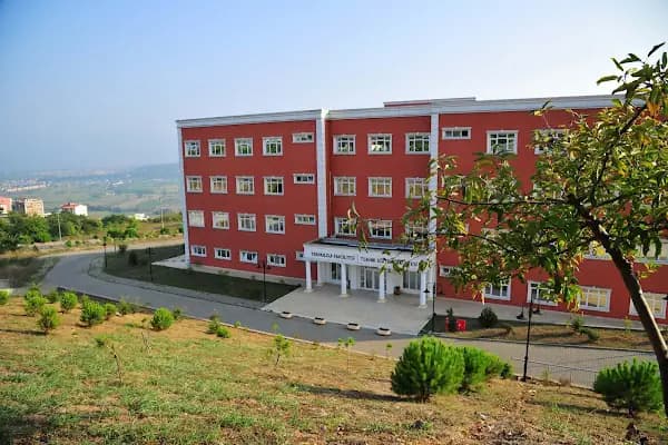 Sakarya Uygulamalı Bilimler Üniversitesi Rektörlük Binası T2 Blok - Akademik Bölüm - Sakarya Karasu