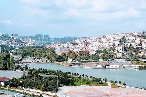 İstanbul Bilgi Üniversitesi - Üniversite - İstanbul Bahçelievler