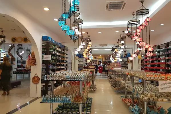 Lyra Park Alışveriş Ve Eğlence Merkezi - Alışveriş merkezi - Antalya Döşemealtı