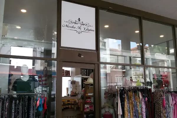 Moda İç Giyim - Giyim mağazası - İzmir Bergama